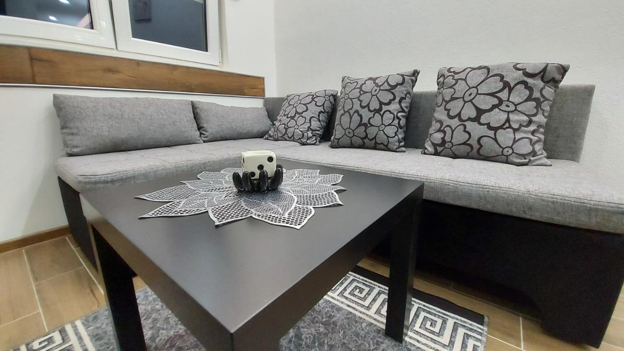 Apartmani Lukic Валево Екстериор снимка